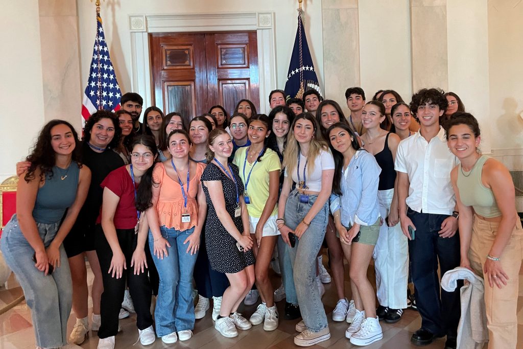 Iranian American Civic Leaders visit the White House with PAAIA's CLP